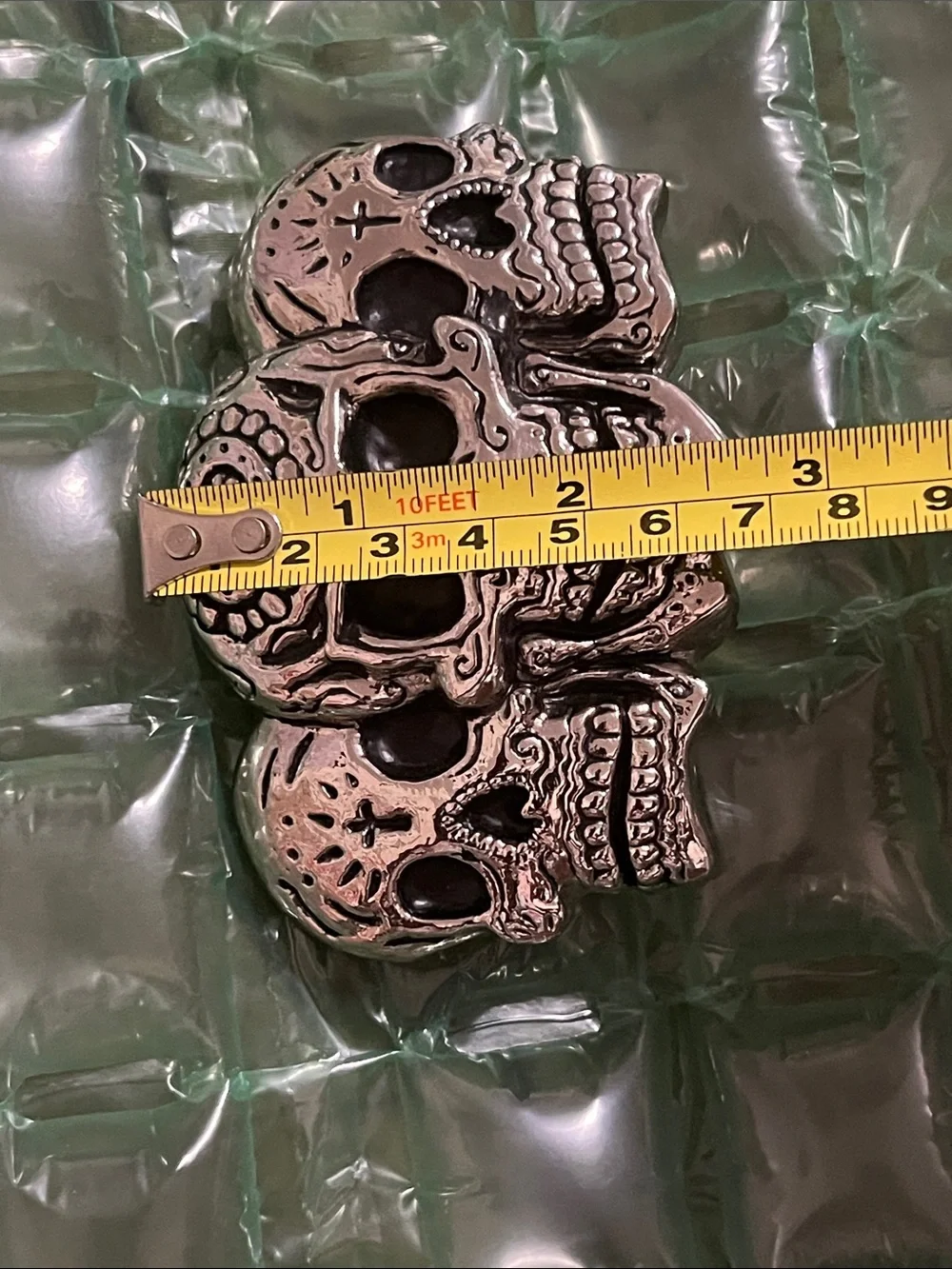 Silver Triple Skull Belt Buckle — Distinctive Men’s Accessory